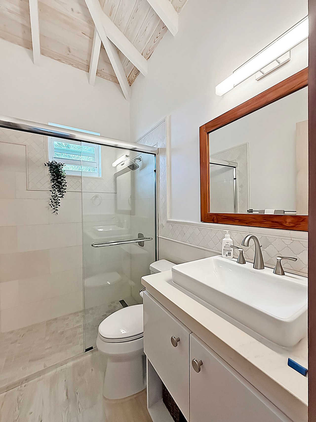 1046 George's Northside 4 Bedroom Home
