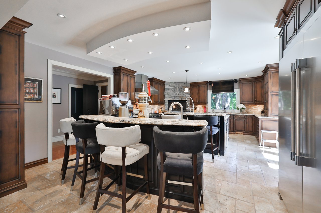 24 School Street, Waterdown