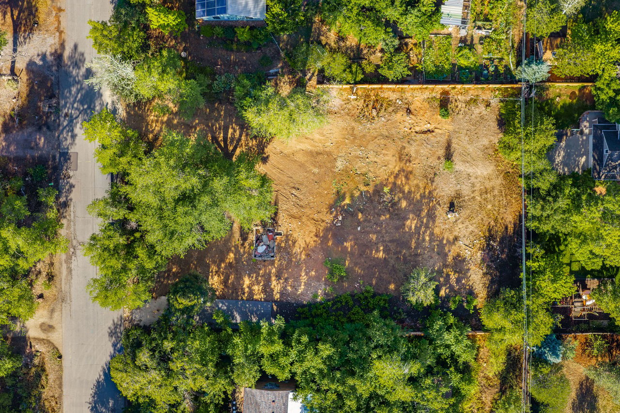 1559 Orchard Avenue