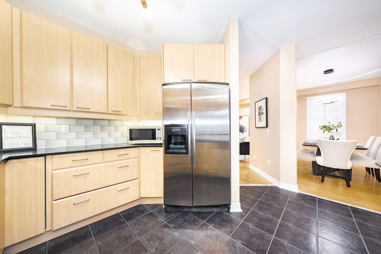 148 Devonsleigh Boulevard