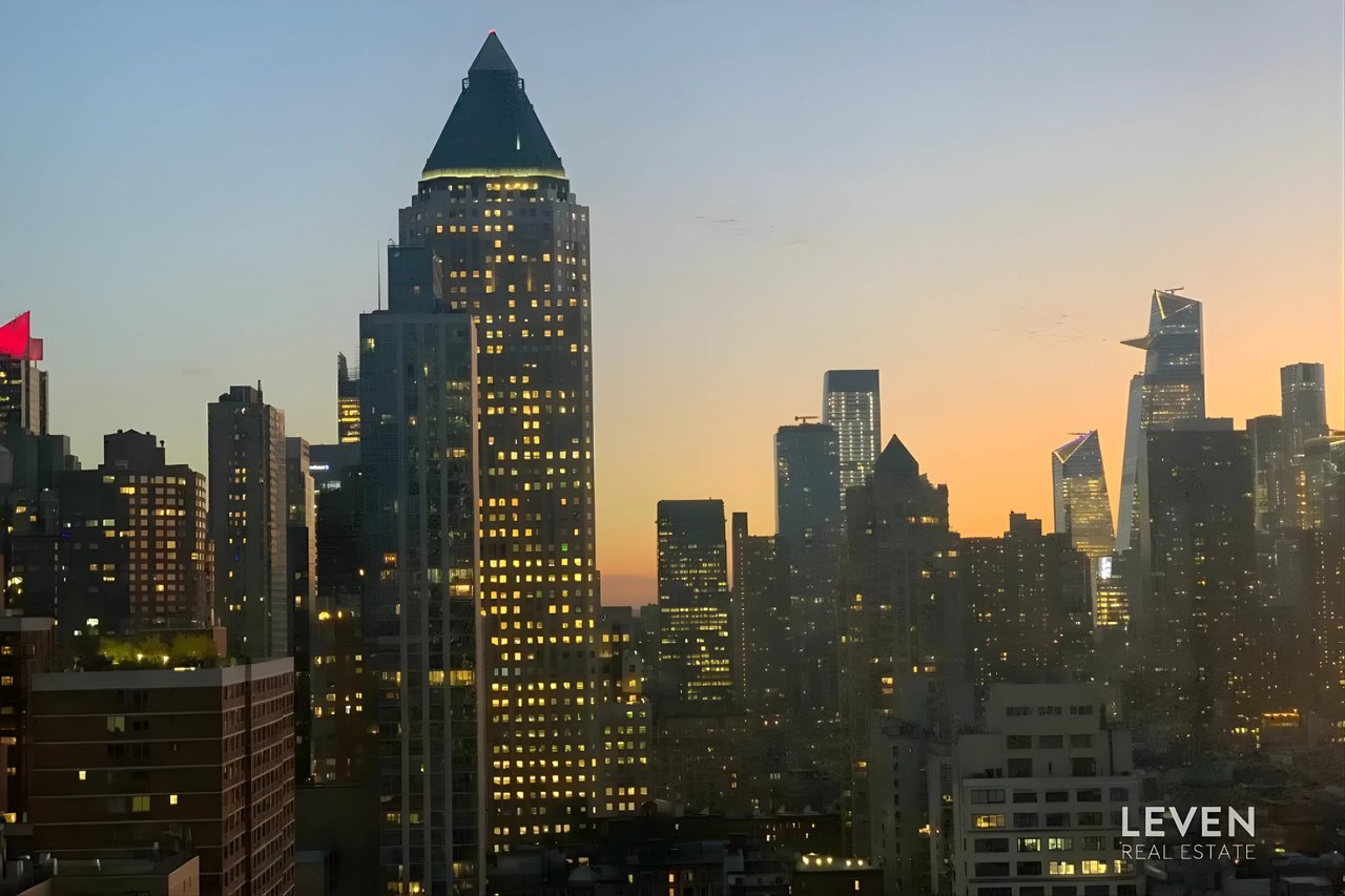 322 West 57th Street #33P2