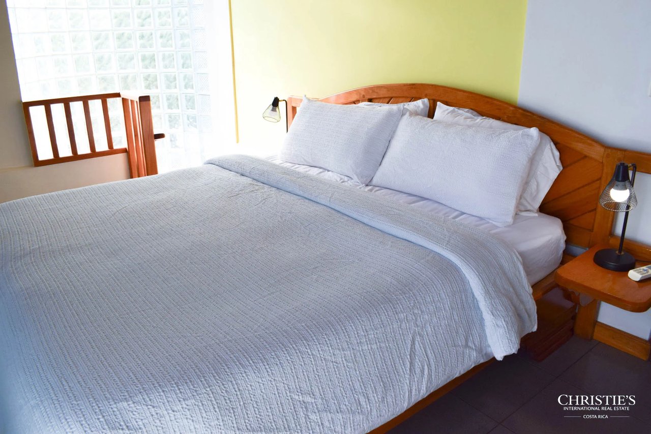 Hotel Las Tortugas - Legendary Beachfront Boutique Hotel