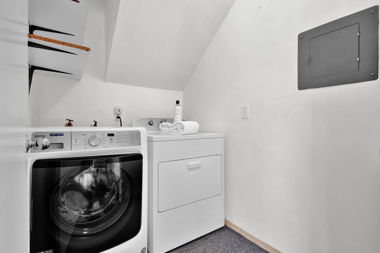 1812 Countrywood Ct.