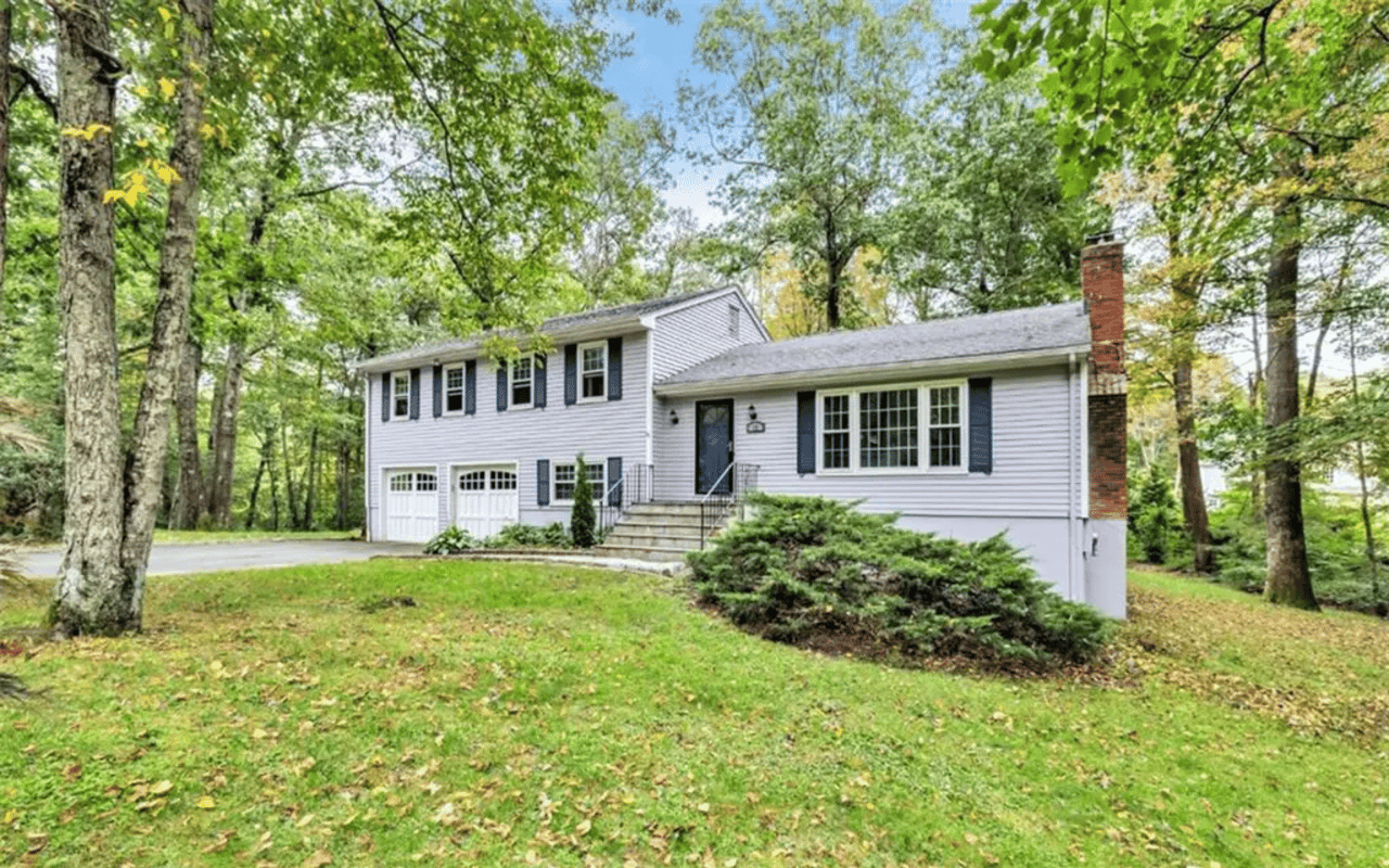 15 Dorado Court, Wilton, CT 06897