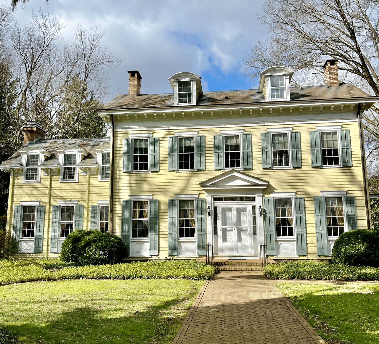 139 River Rd