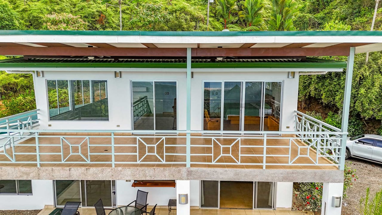 3-Bed Ocean View Home Near Ojochal, Costa Rica | 2.75 Acre Jungle Property