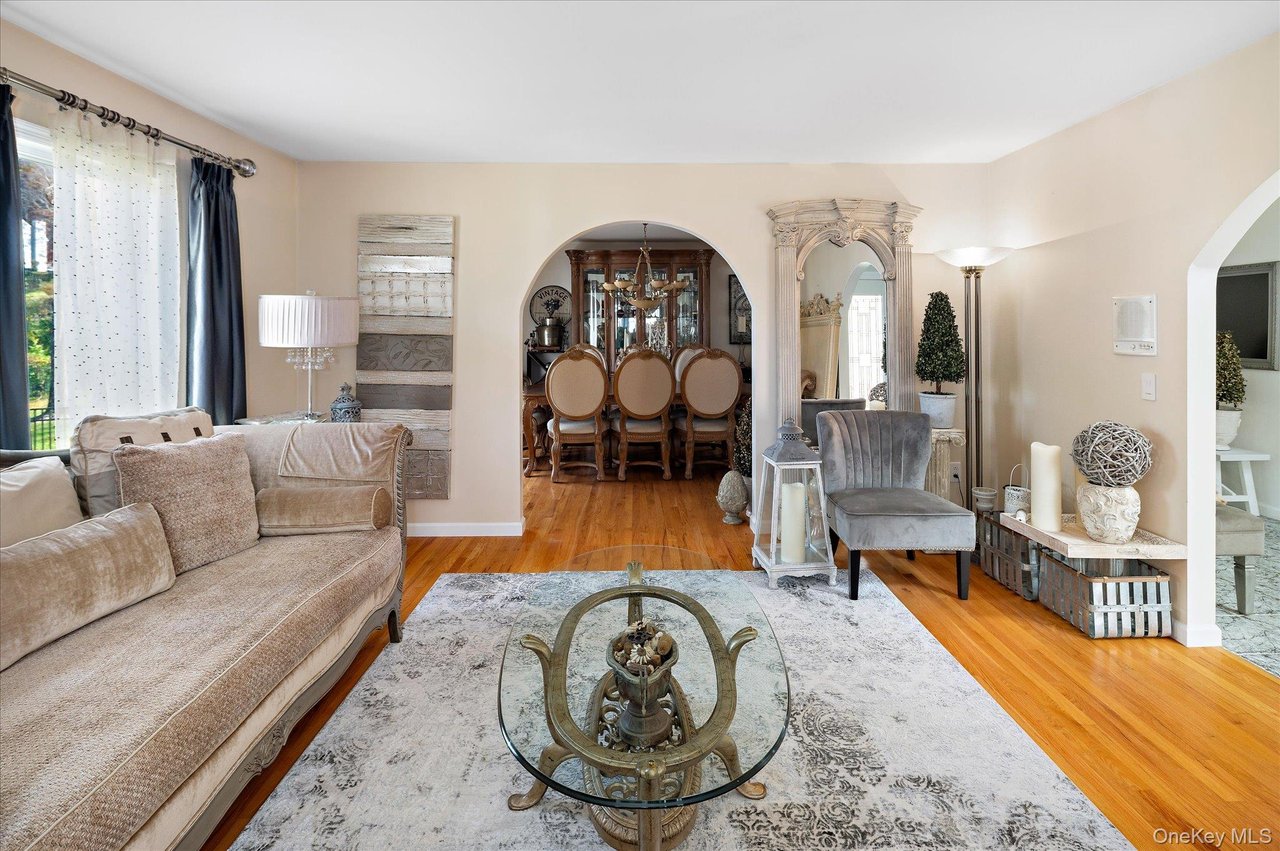 468 Peekskill Hollow Rd