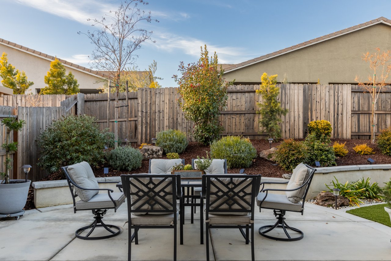Luxurious Living at 696 Riley Way: Immediate Luxury and Exceptional Value