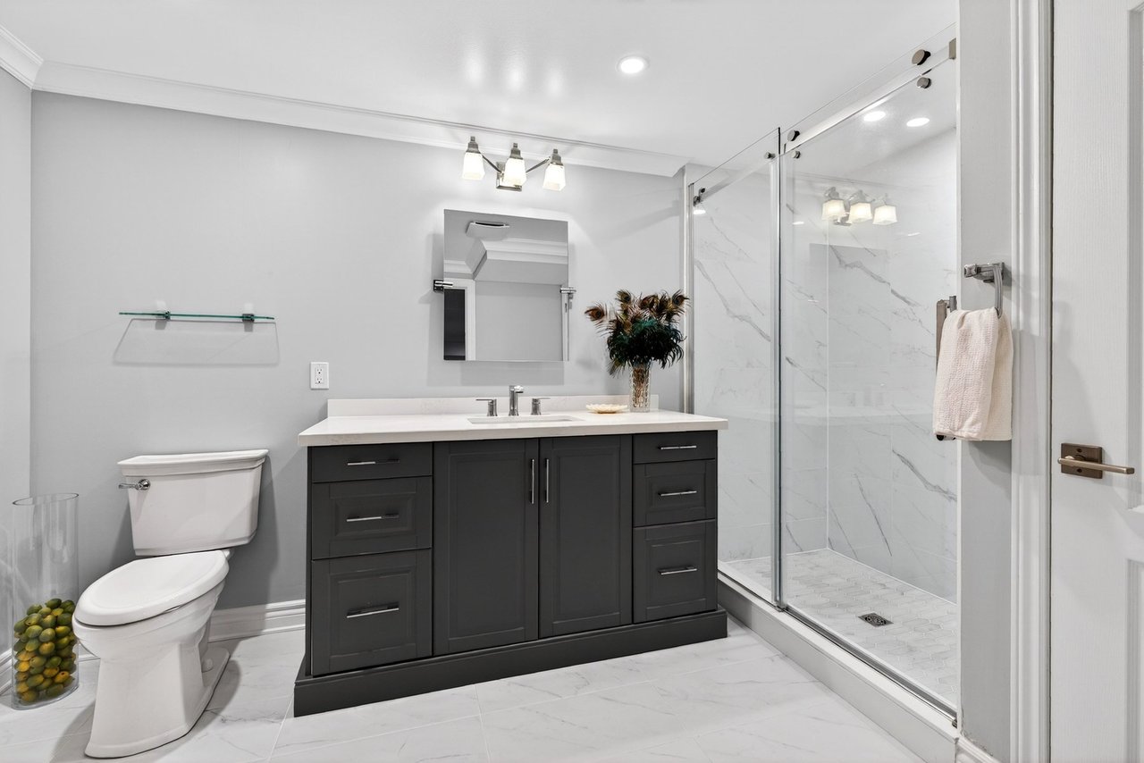 Grand Tyandaga Estate