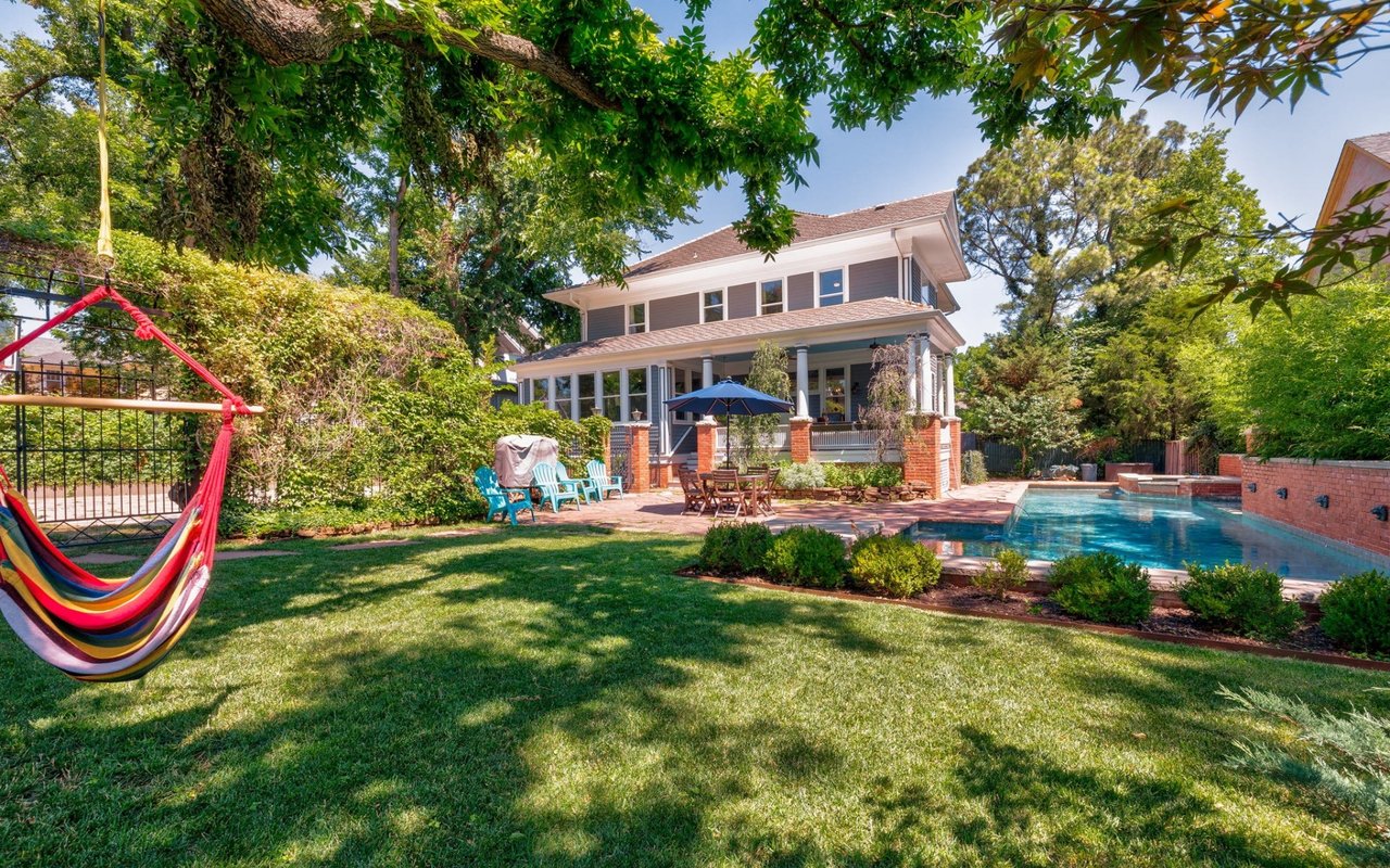 Just Listed: Mesta Park Home with Fantastic Backyard