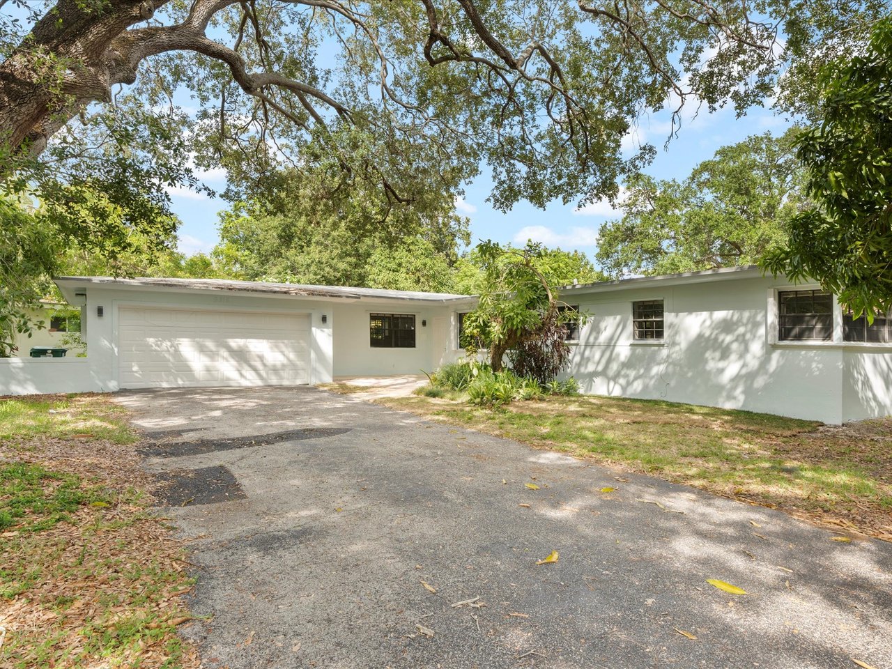 Prime Pinecrest Property Successfully Sold