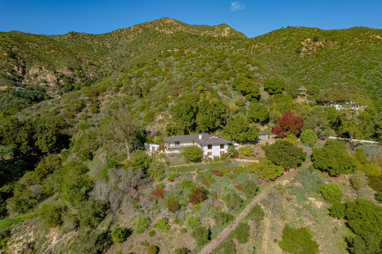 2330 Bella Vista Drive