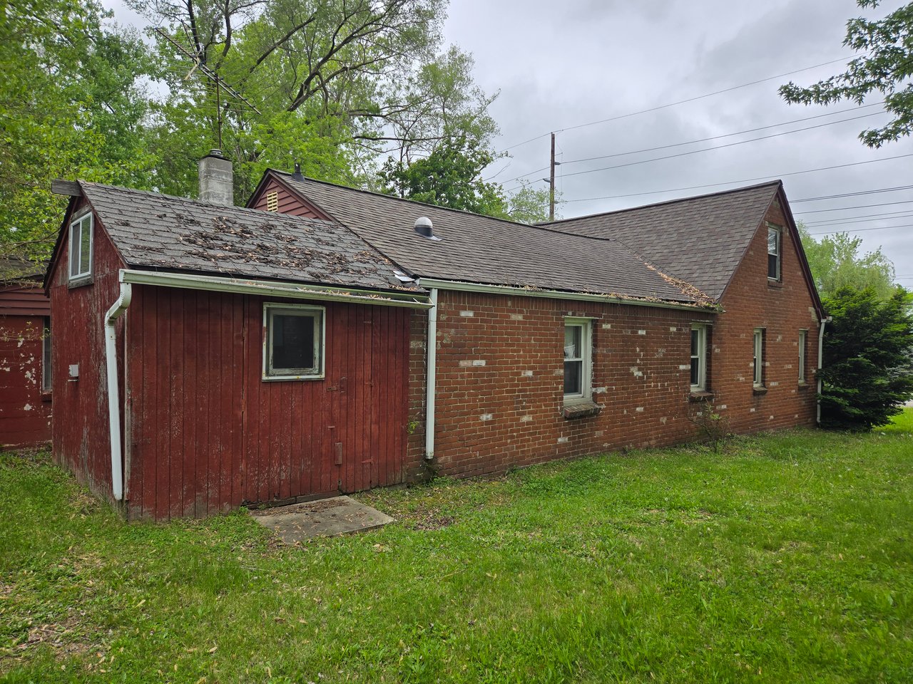 7205 Williams Lake Rd