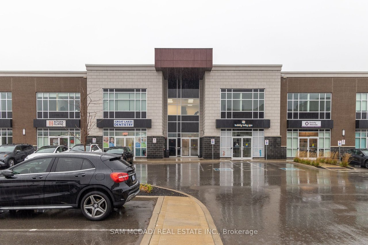 3465 Rebecca St, #202