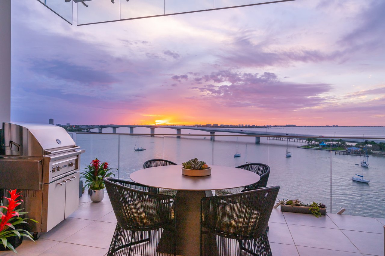 280 Golden Gate Point PH 2