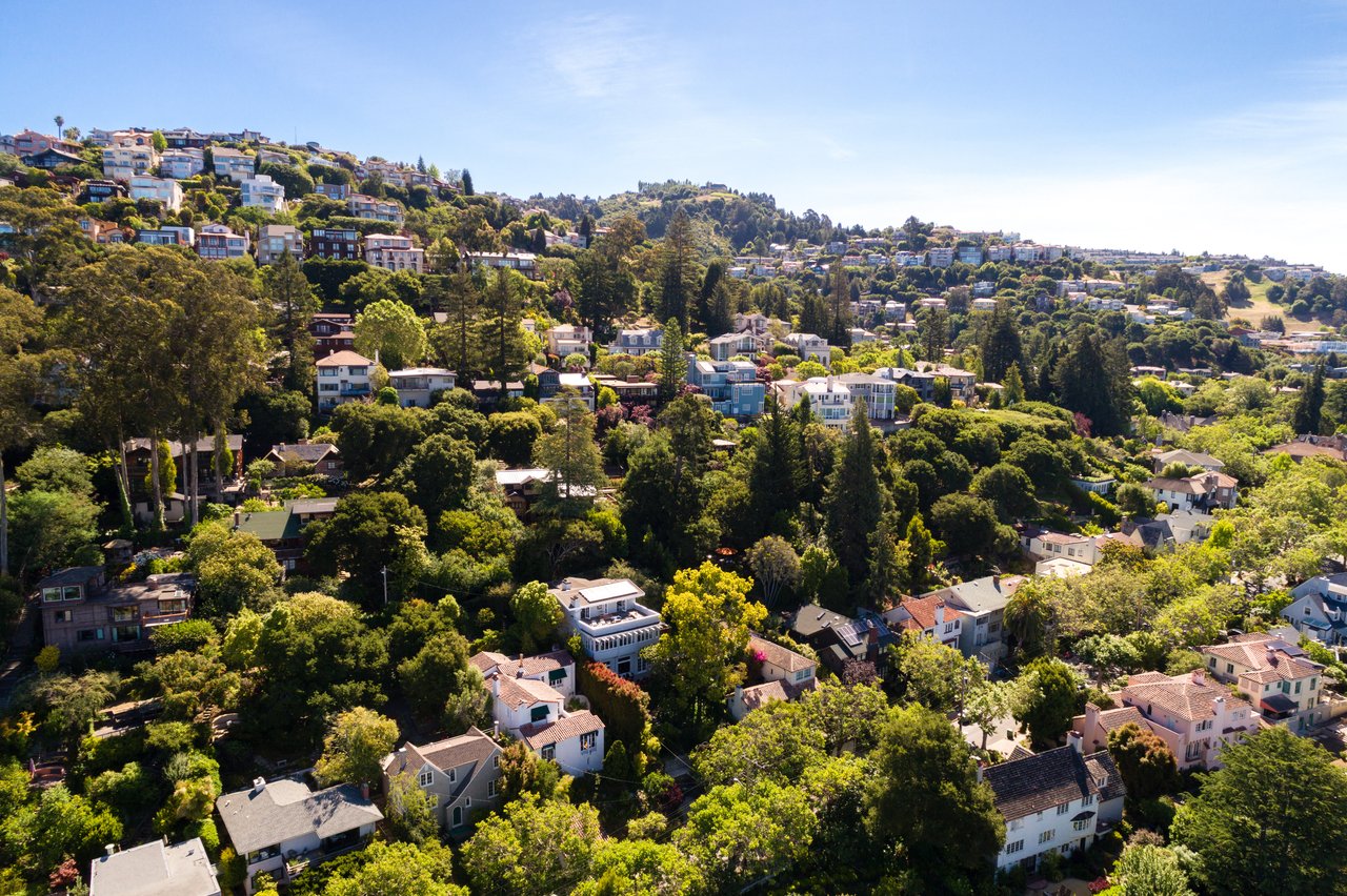 Claremont-uplands