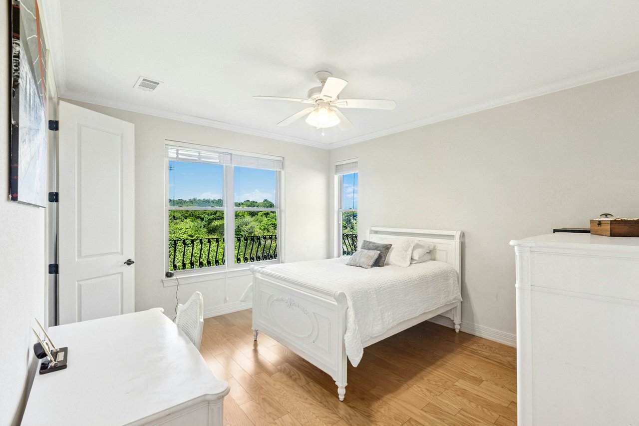 Pre-MLS Open House This Saturday 2-5PM!