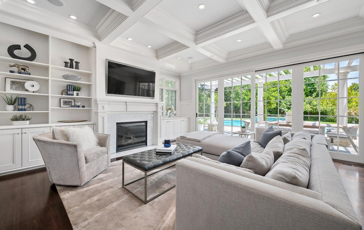 1795 Bay Laurel Dr