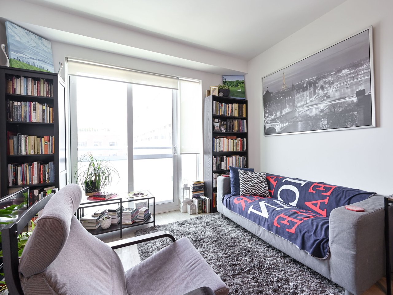 1830 Bloor St W Unit 813