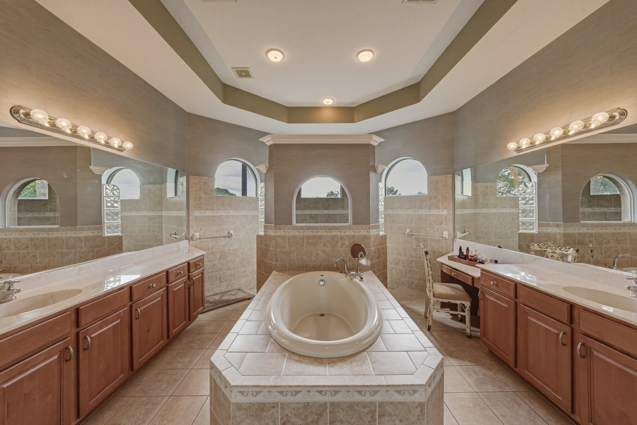 13236 Legends Trail