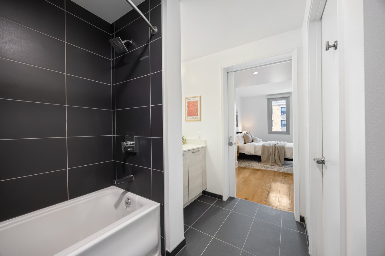1075 Market Street #502