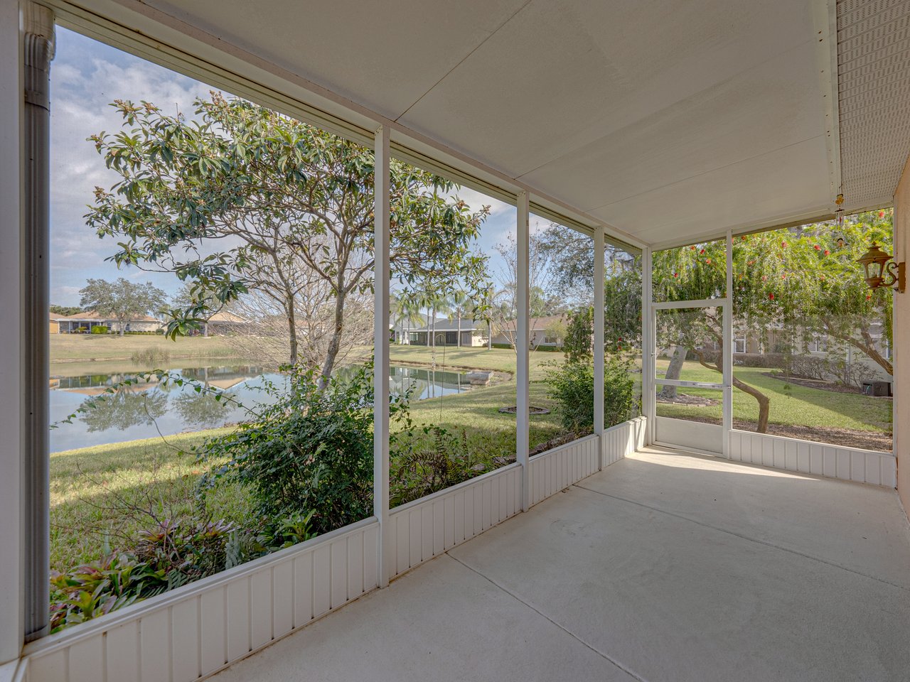 12333 WOODLANDS CIR