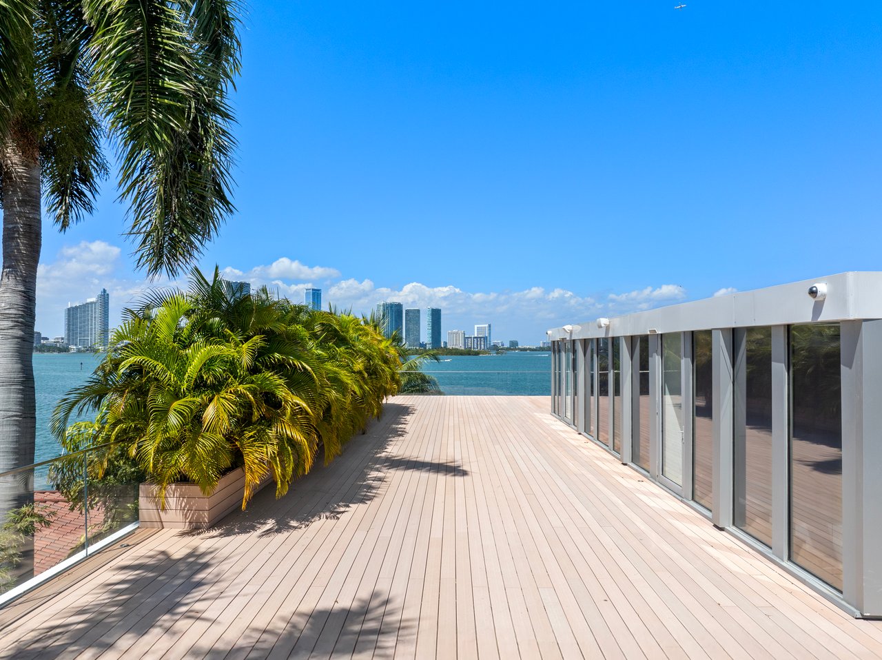 Mansion on N Venetian Way