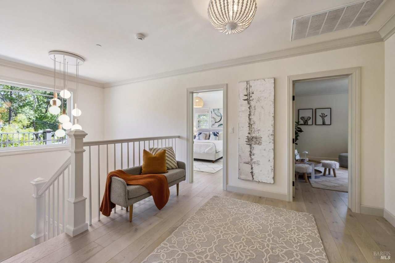 10 Tarry Rd