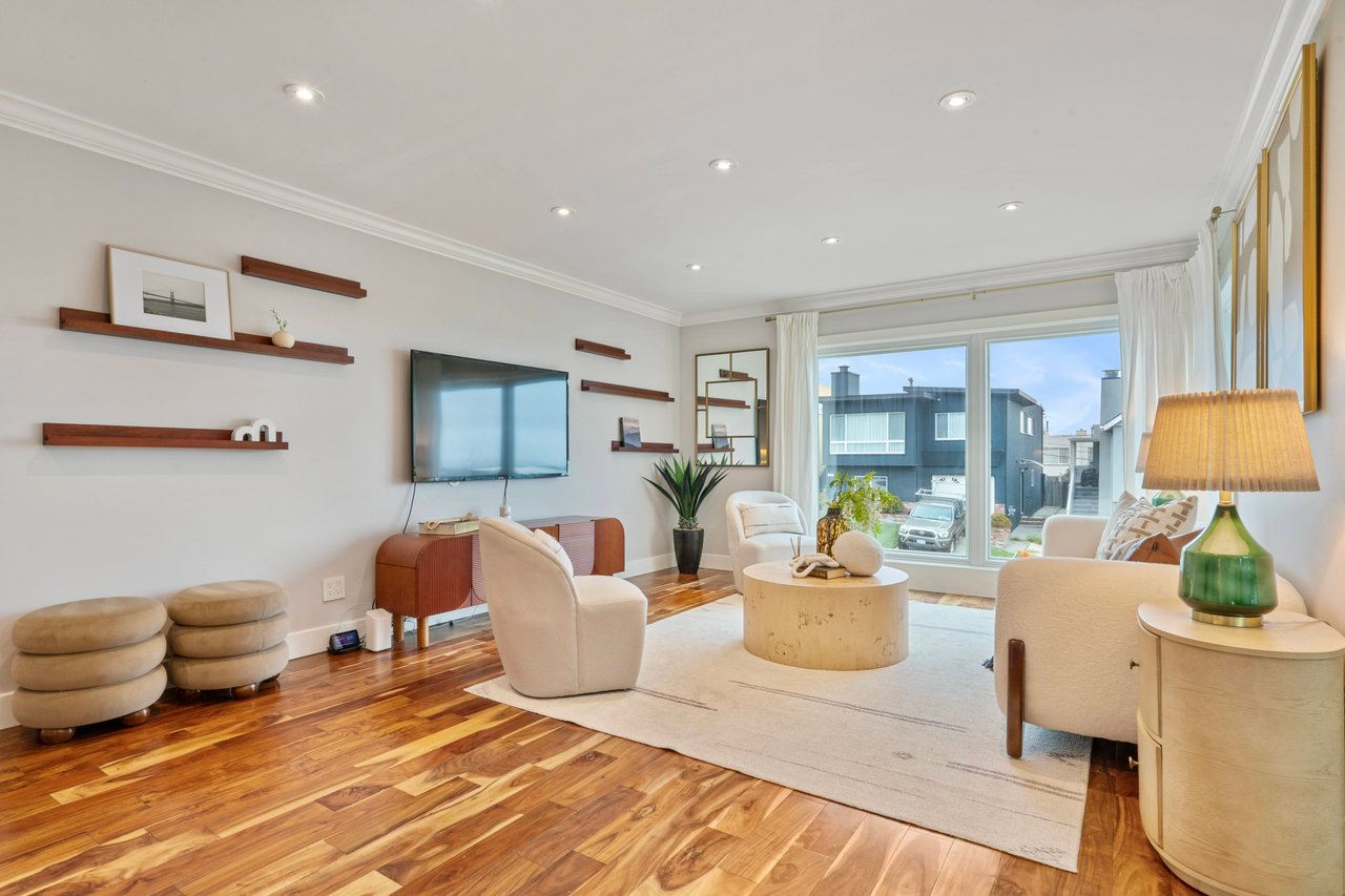23 Fernwood Ave