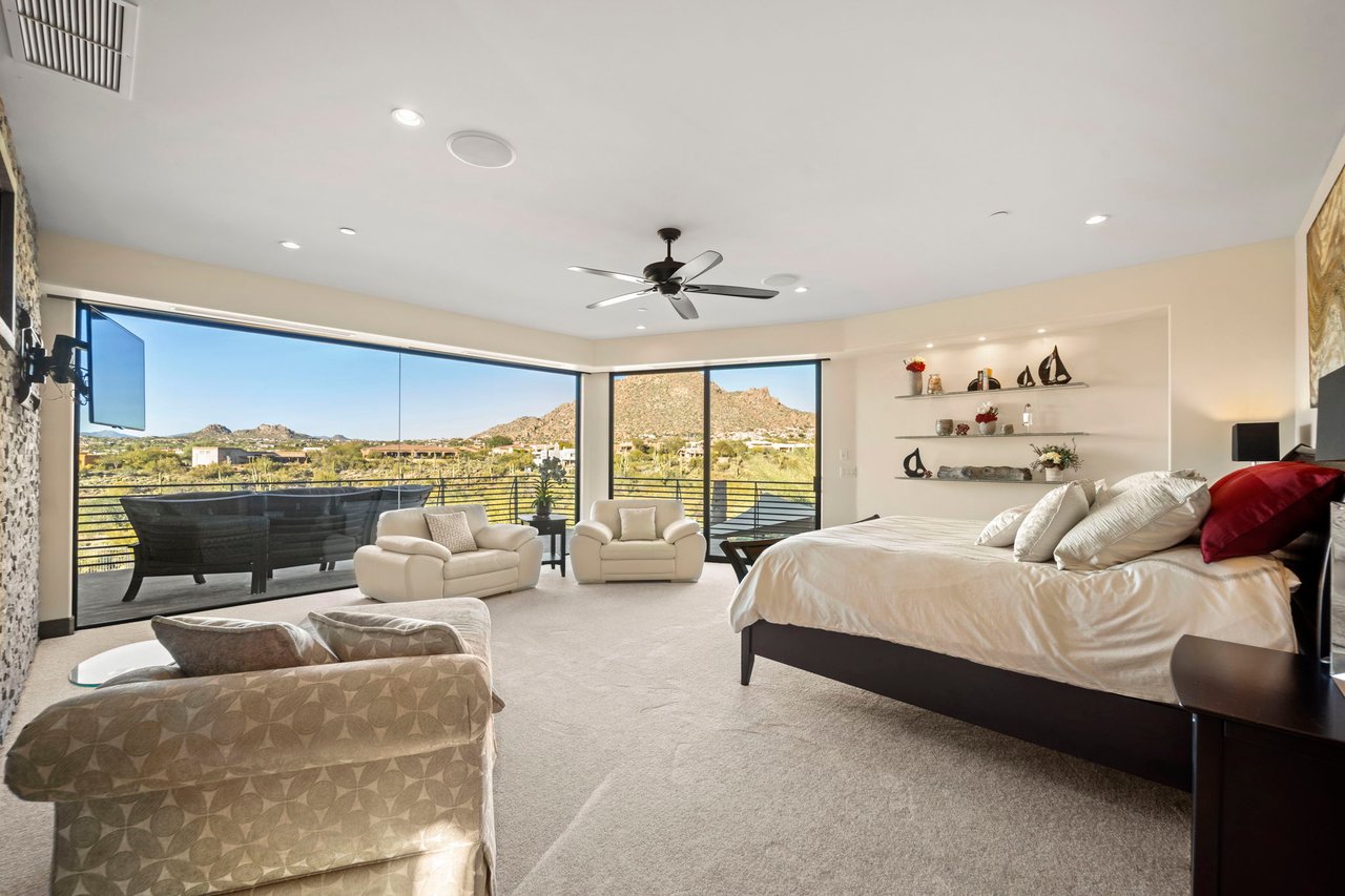 10570 E Pinnacle Peak Road