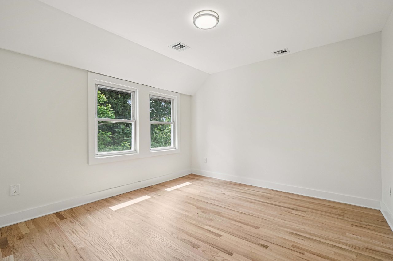 24 Tuers Place