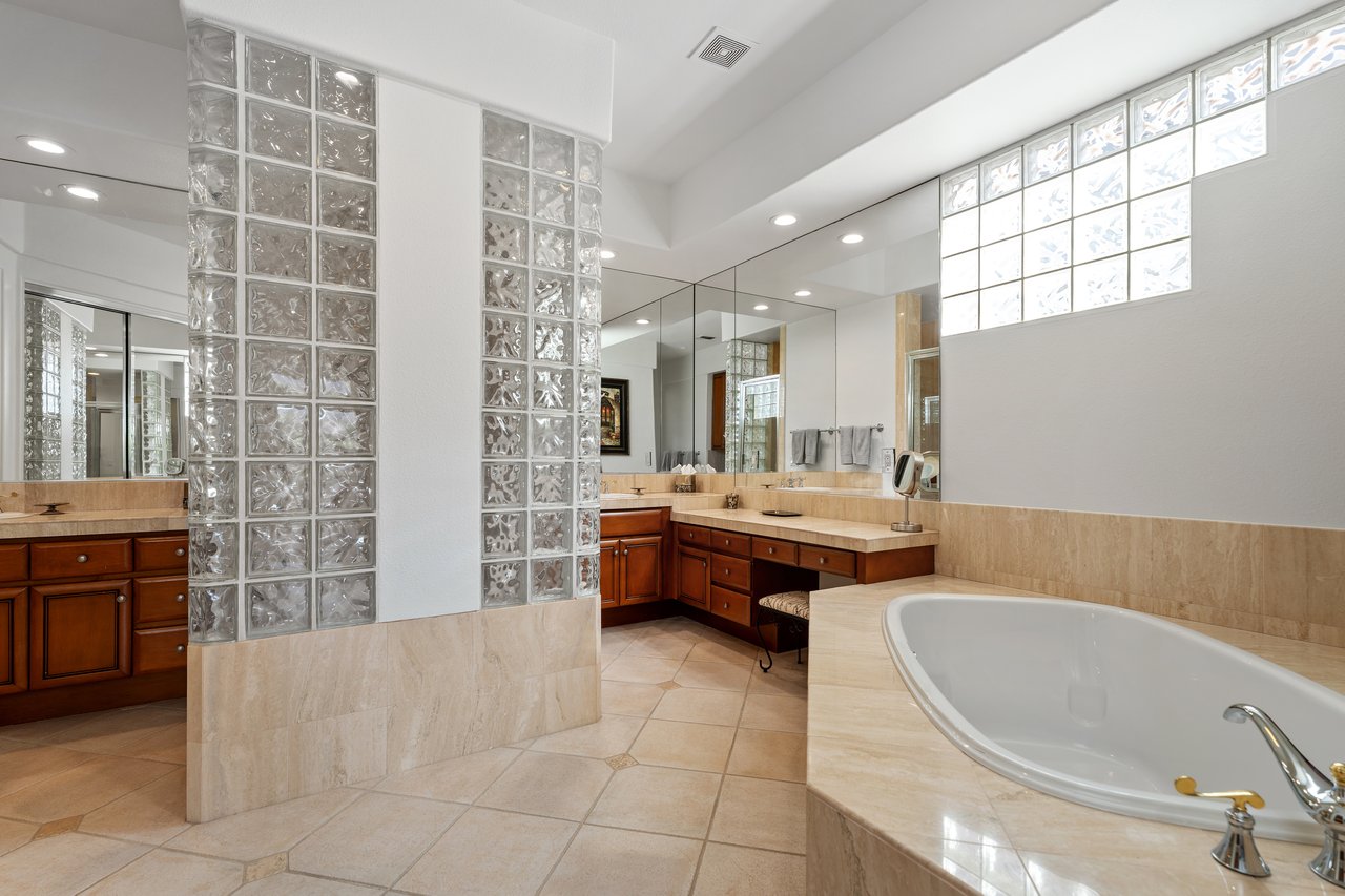 CB Exclusive - Terazza II With Spectacular Views