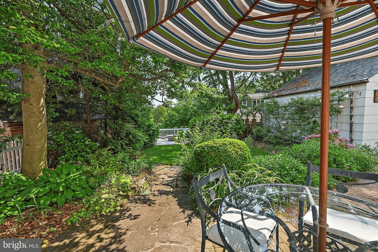 11 Southgate Ave