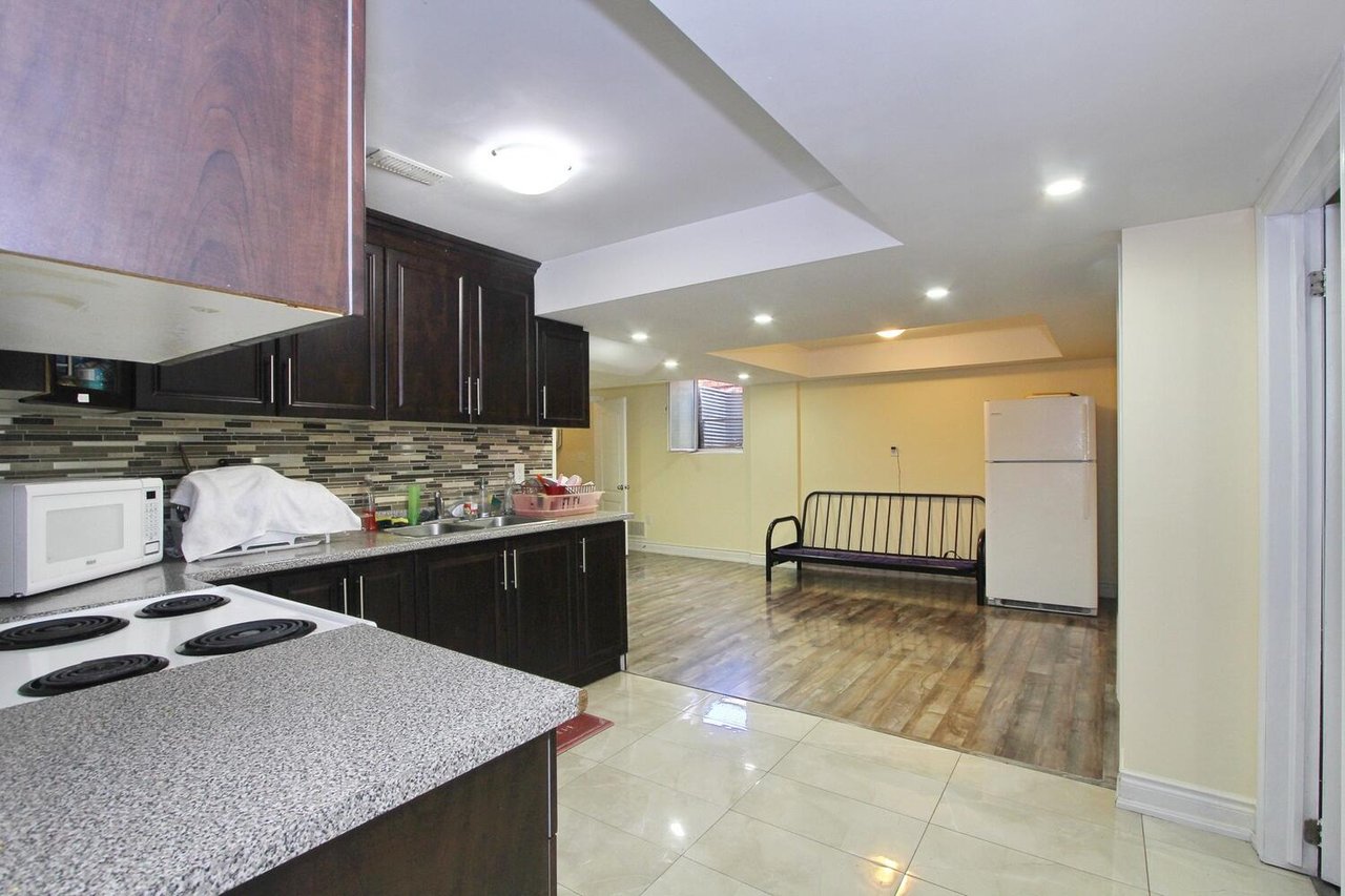 1 Beacon Hill Drive
