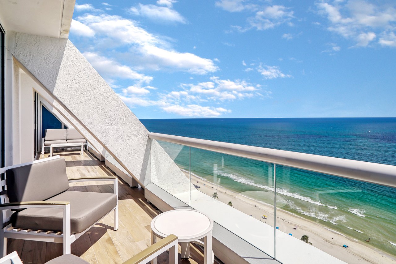 The Ocean Resort Residences (Conrad Fort Lauderdale Beach)