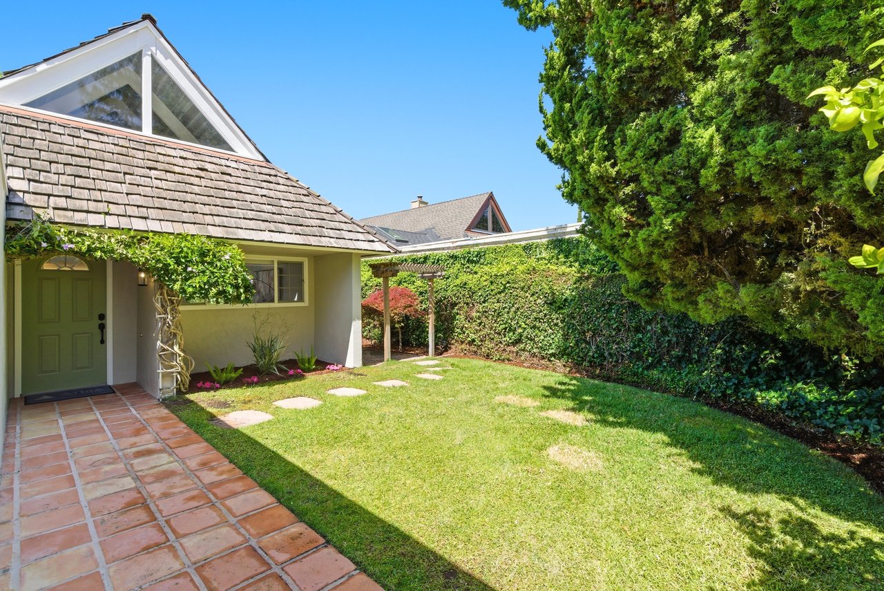 1038 East Evelyn Avenue