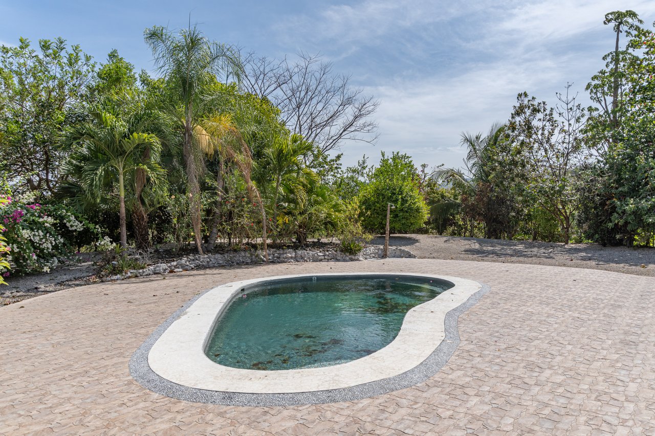 Casa Congo / Barrio Los Monos , Sámara, Guanacaste