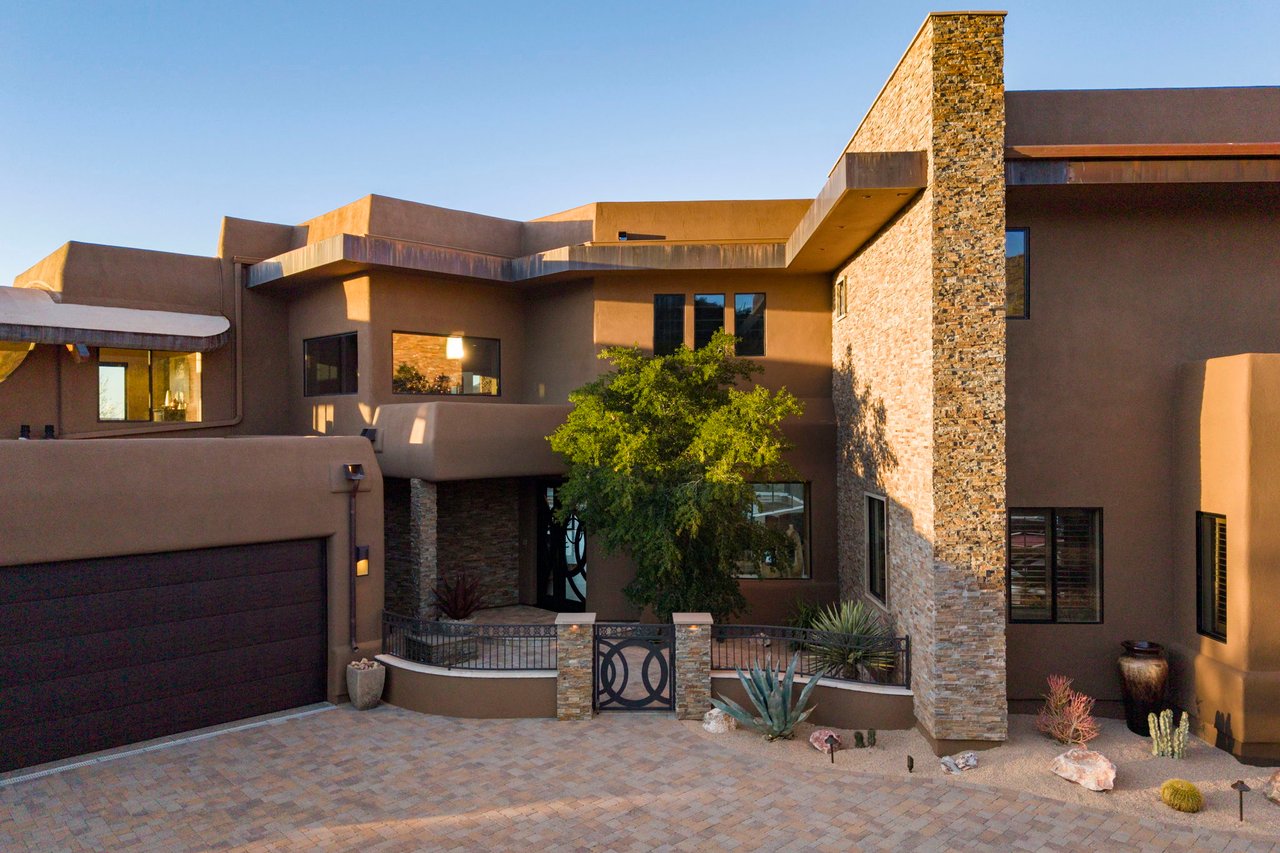 10570 E Pinnacle Peak Road