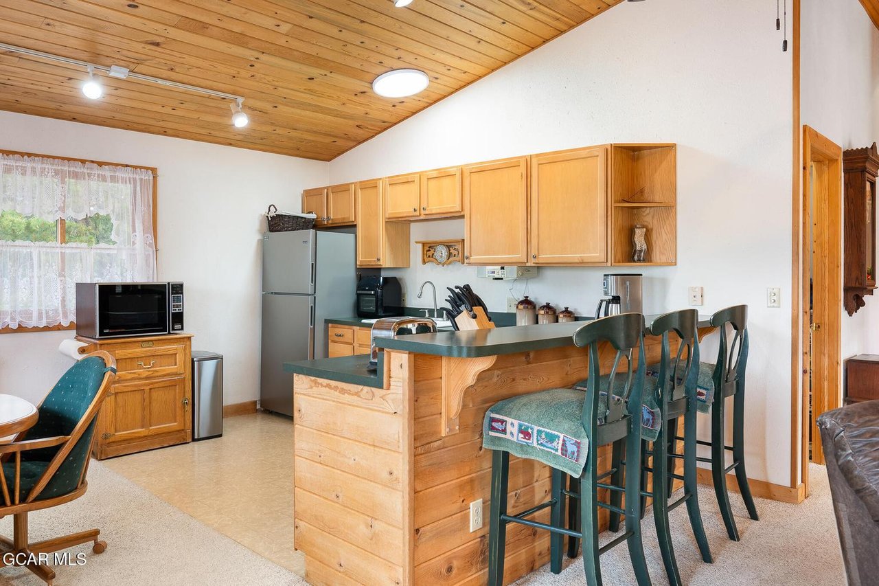 178 County Road 876