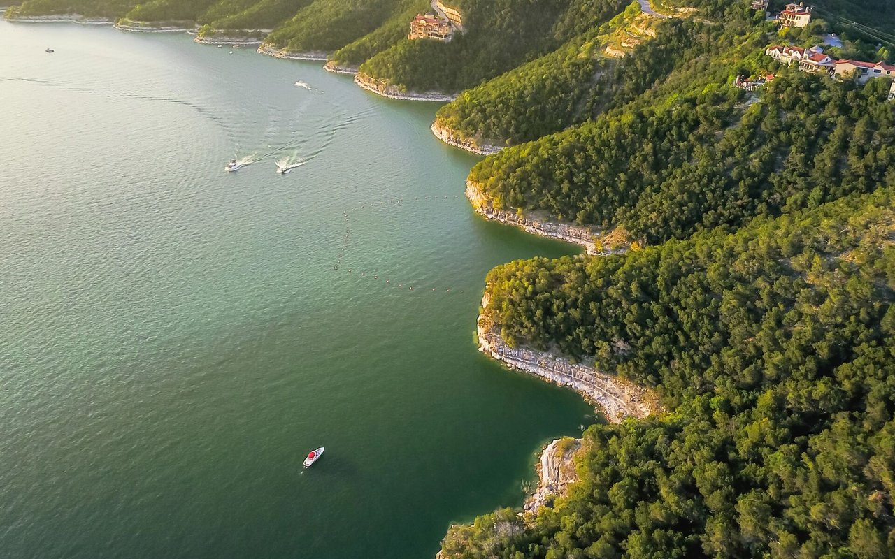 Lakeway / Lake Travis