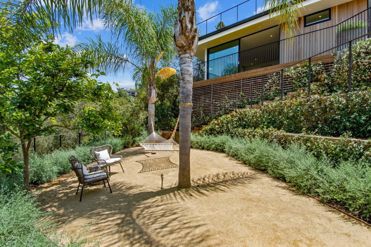 9040 Alto Cedro Drive