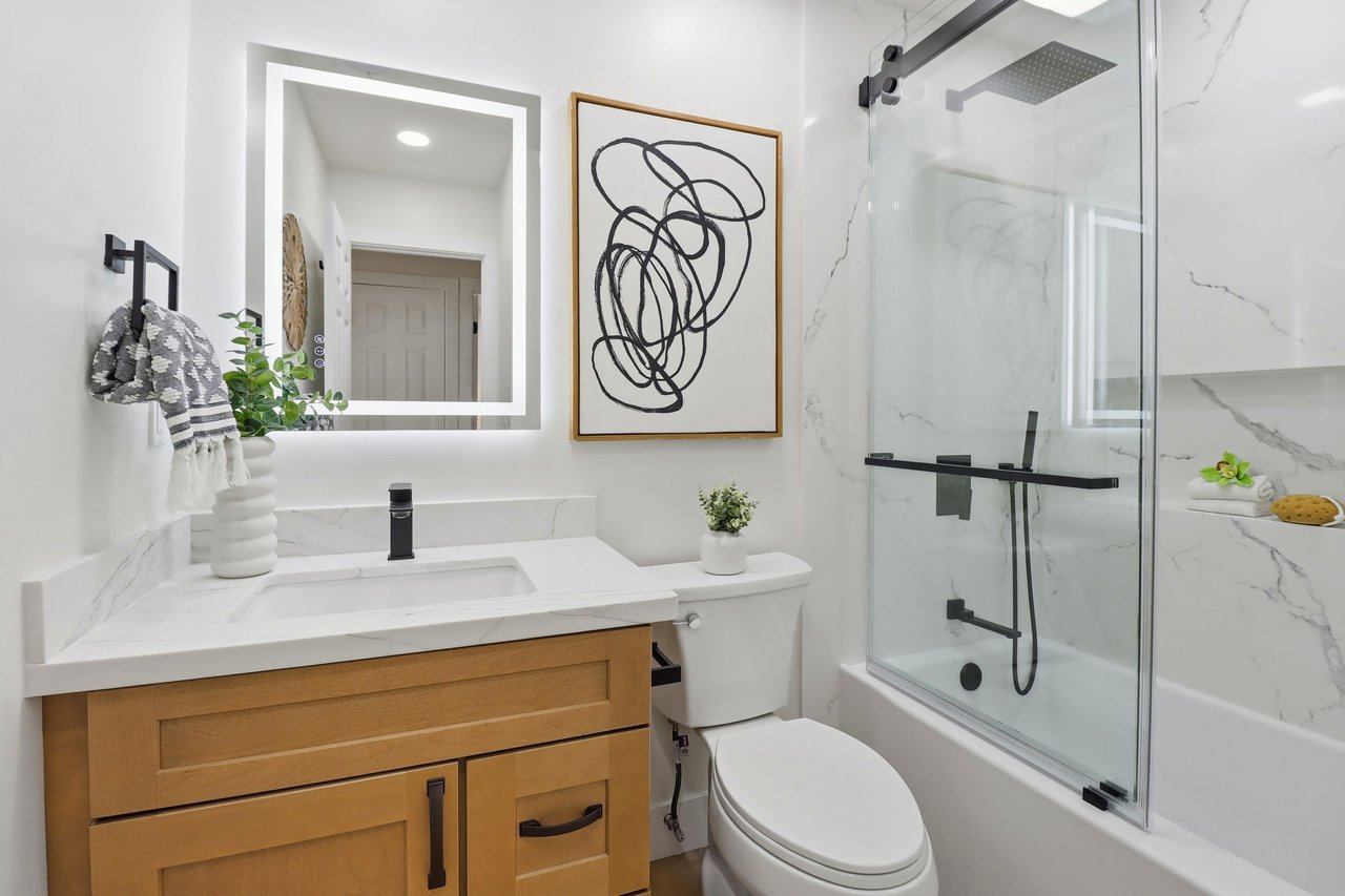 2272 Shadowtree Dr, San Jose, CA 95131