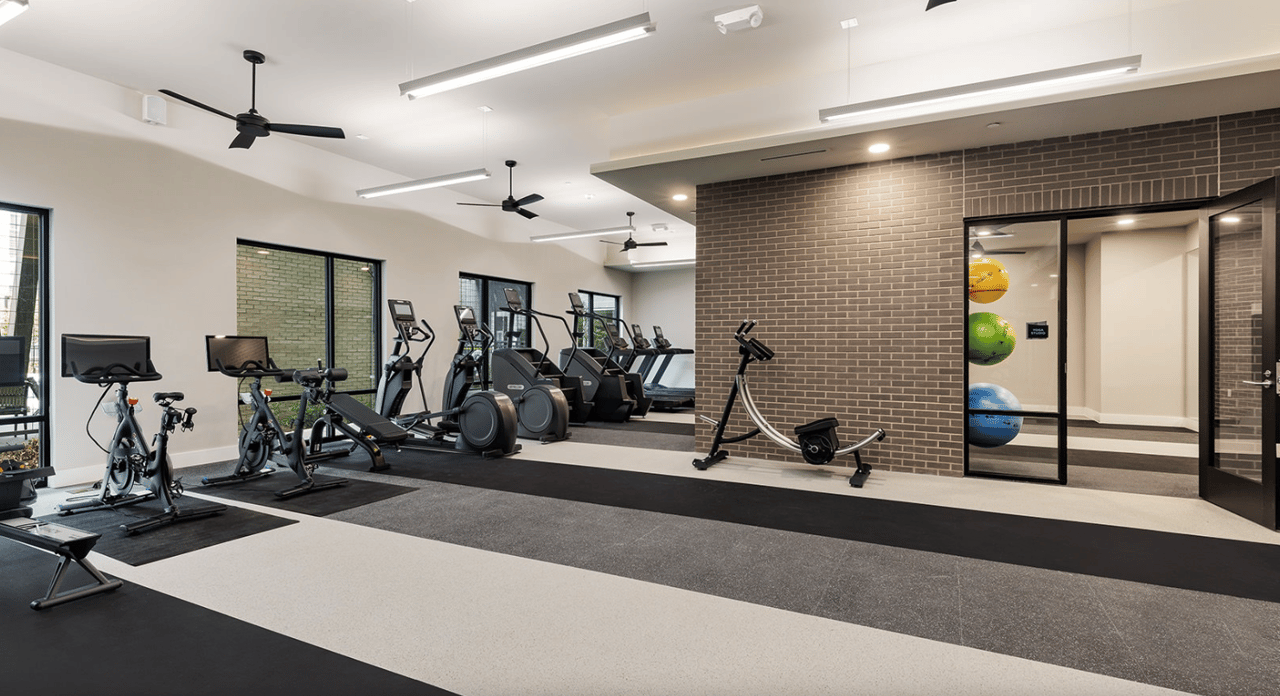 Up to 10 weeks free base rent