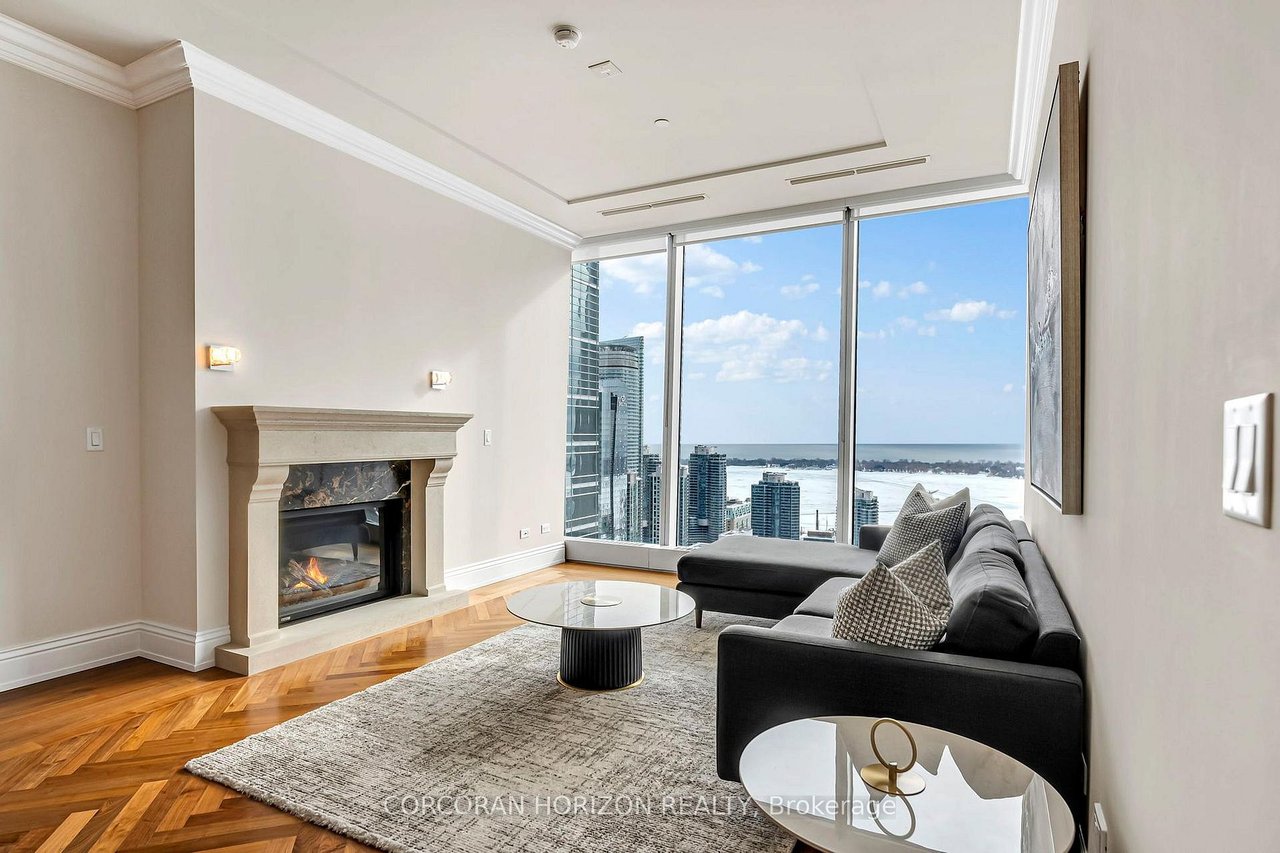 THE RITZ-CARLTON RESIDENCES FOR LEASE