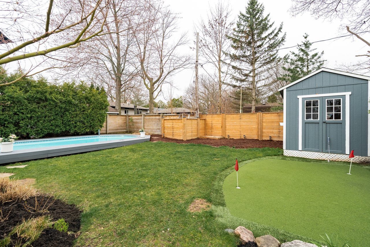 Central Oakville Bungalow