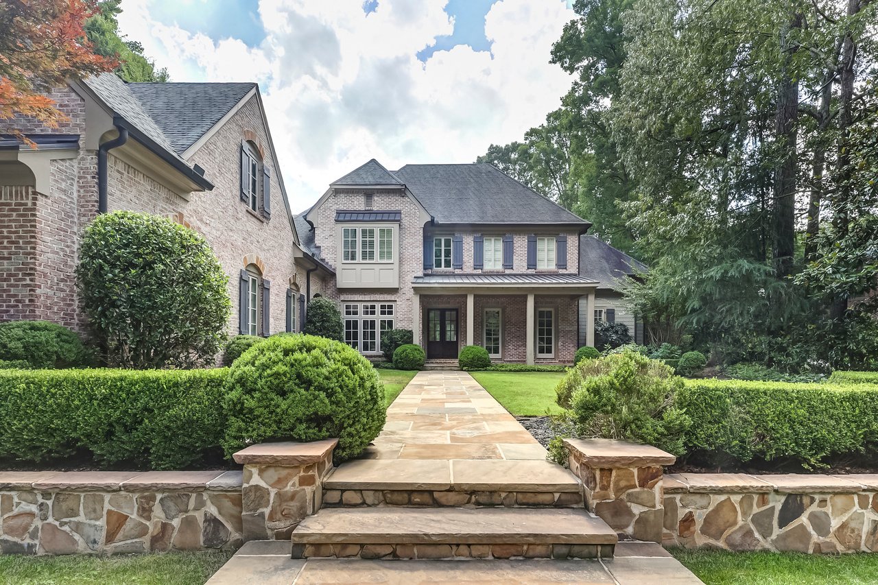 Atlanta Luxury Home Pricing Strategy 2026: Best Agents for Sellers in Buckhead and Affluent Suburbs