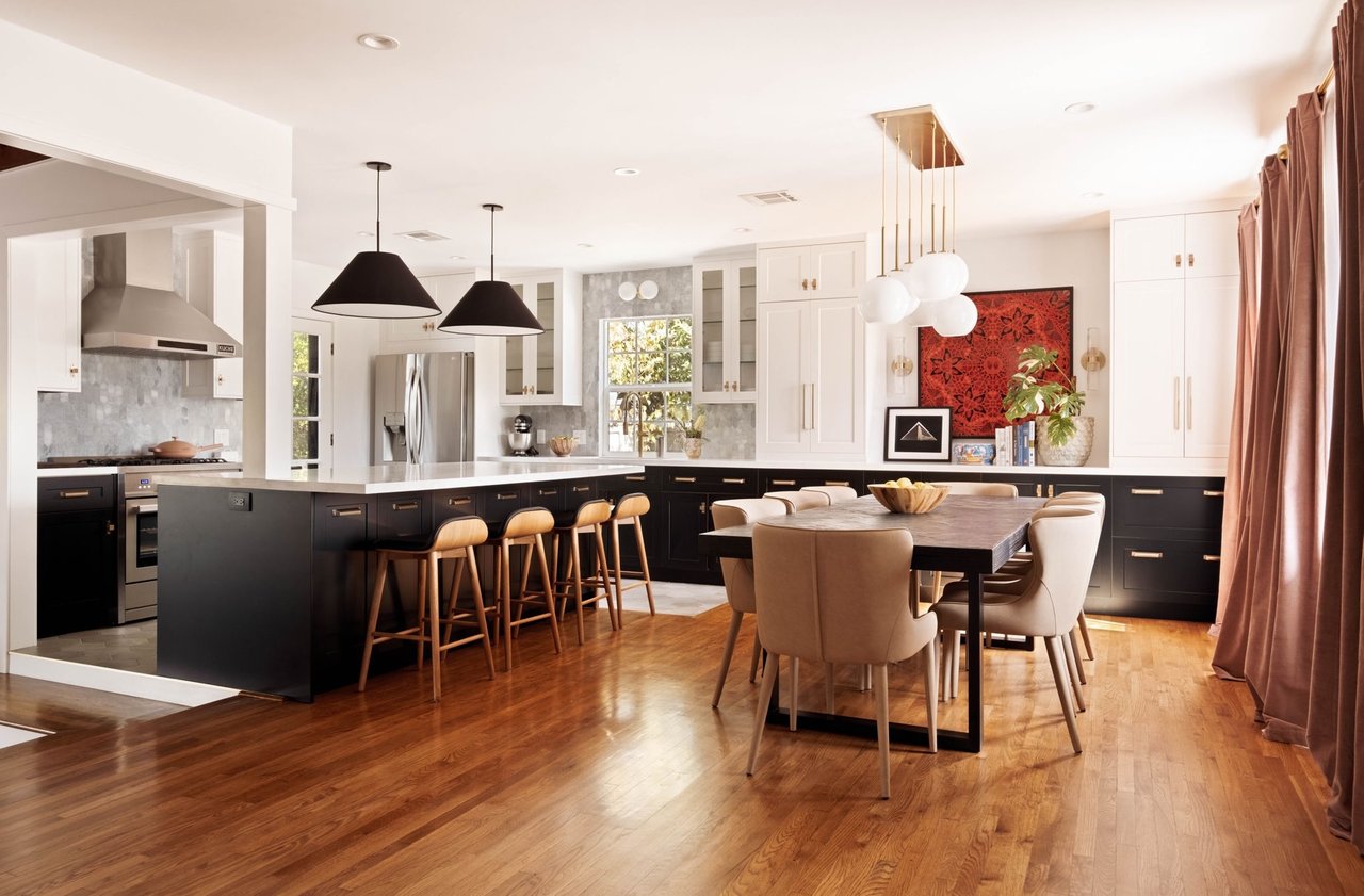 Effortless California Living in This Tarzana Ranch