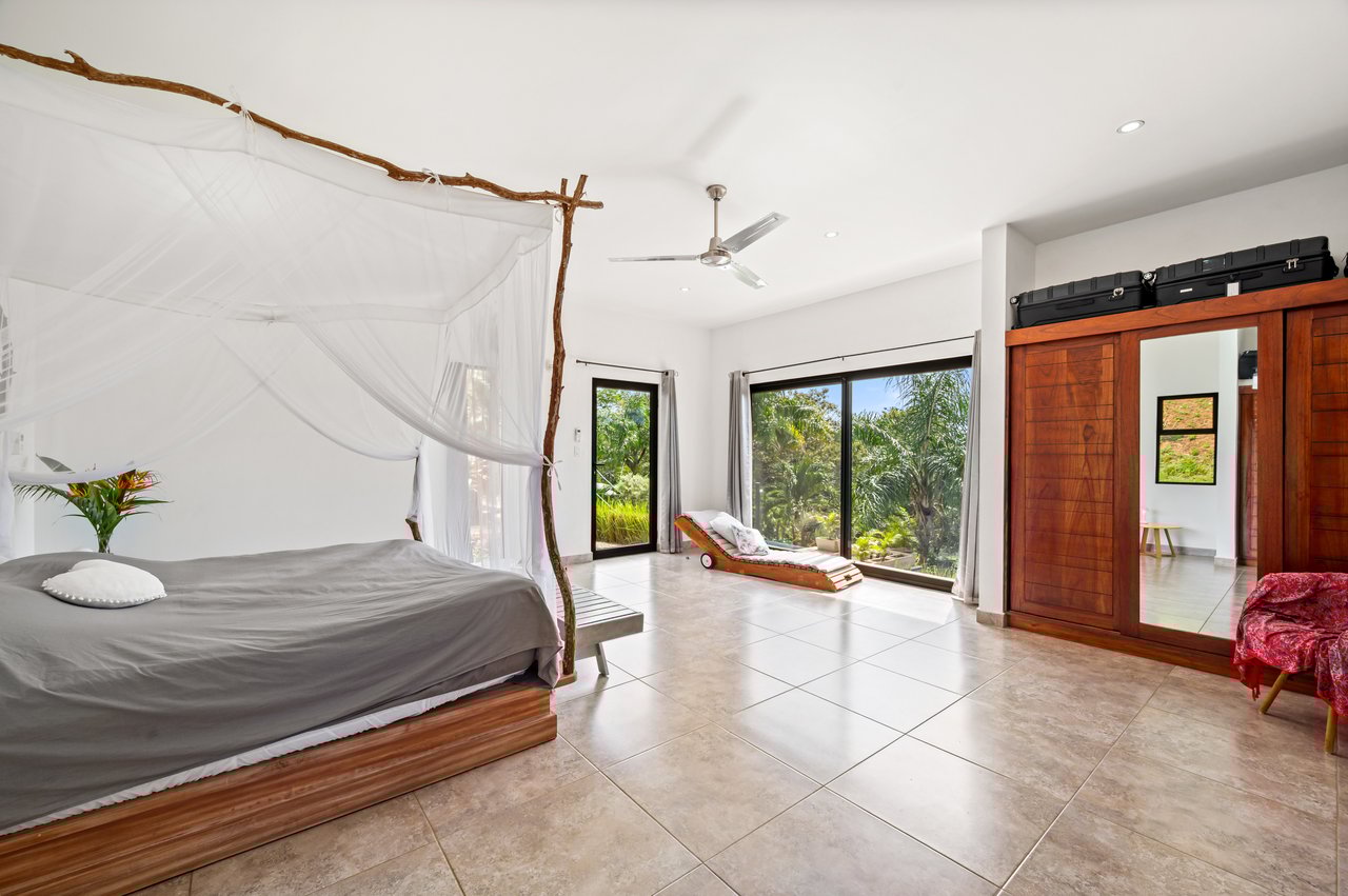 Mimi Lodge | Luxurious Mountain Retreat on 1.5 Acres Just 20 Minutes from Tamarindo