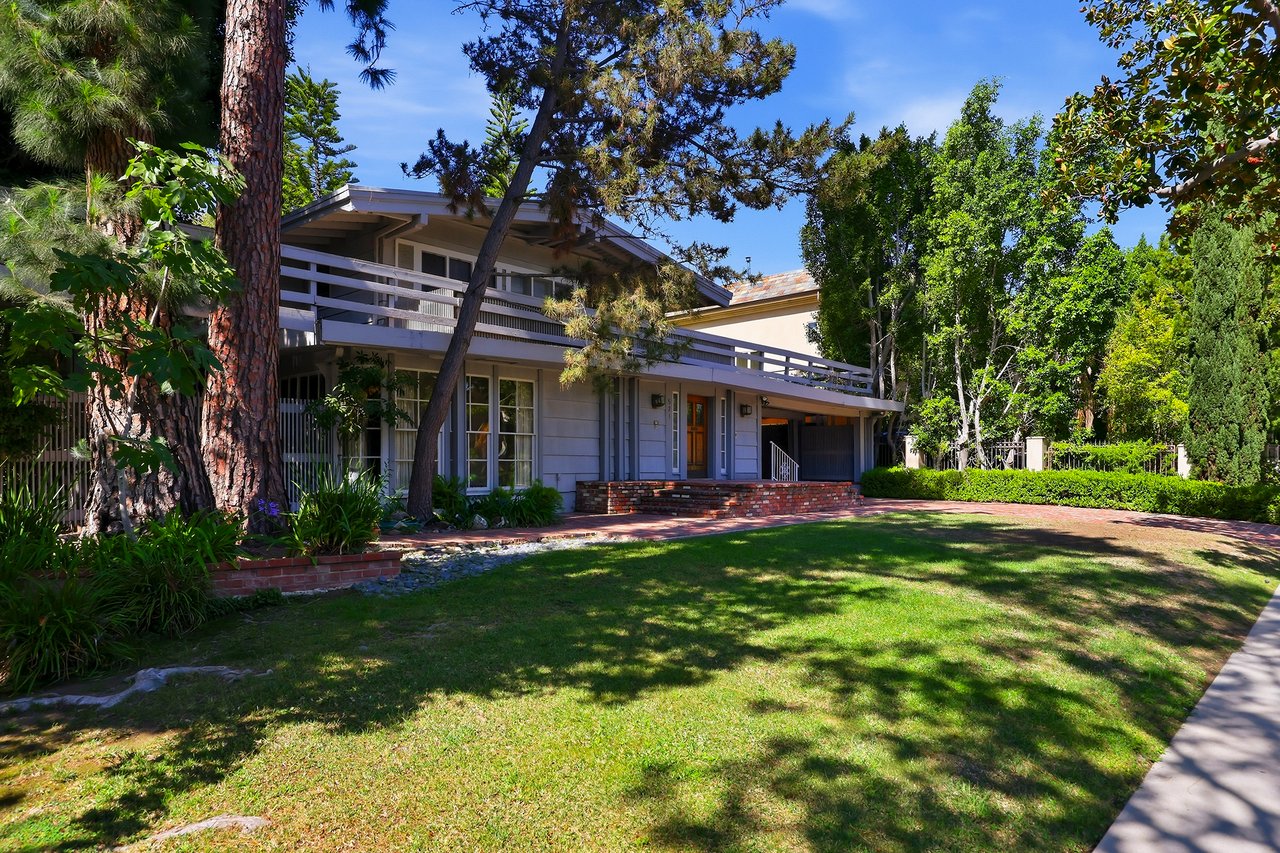 521 N. Crescent Drive