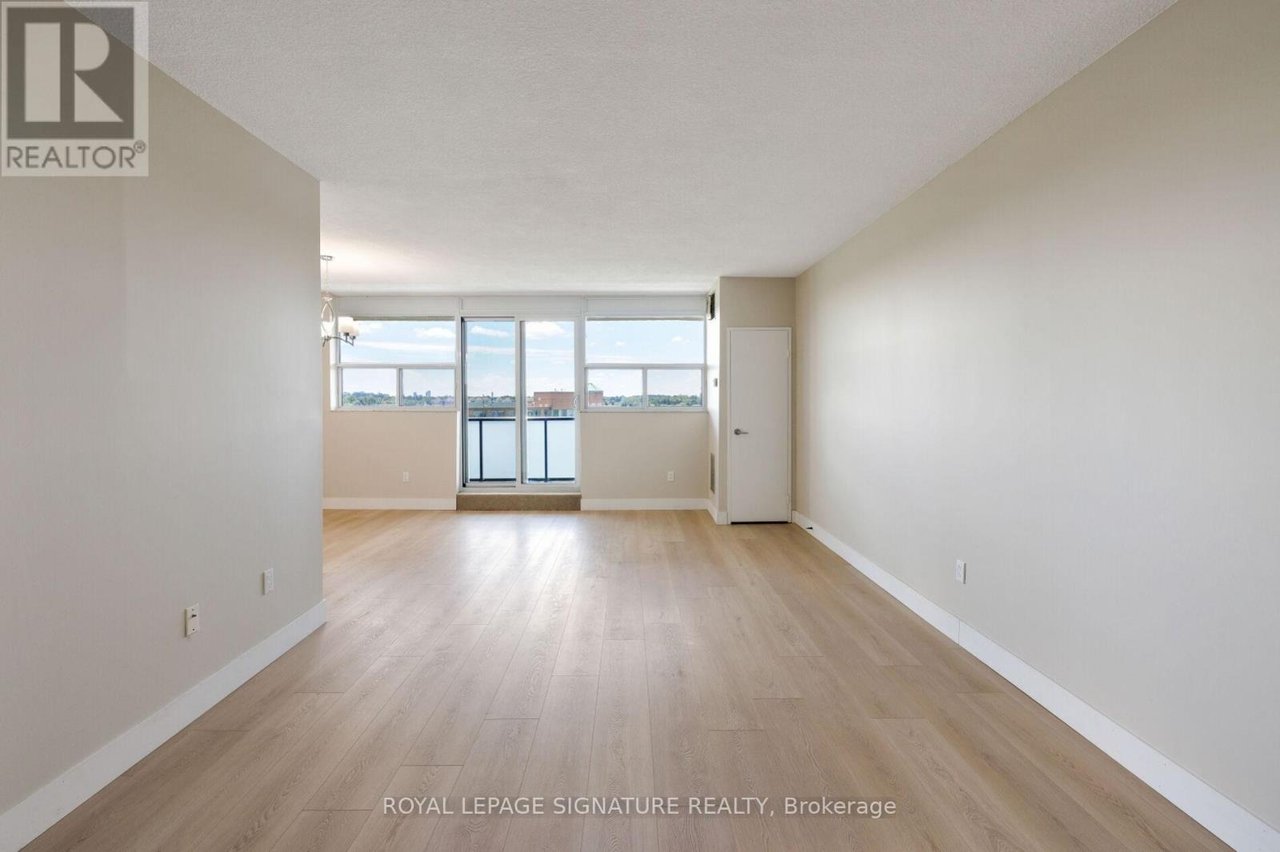 PH5-2130 Weston Rd